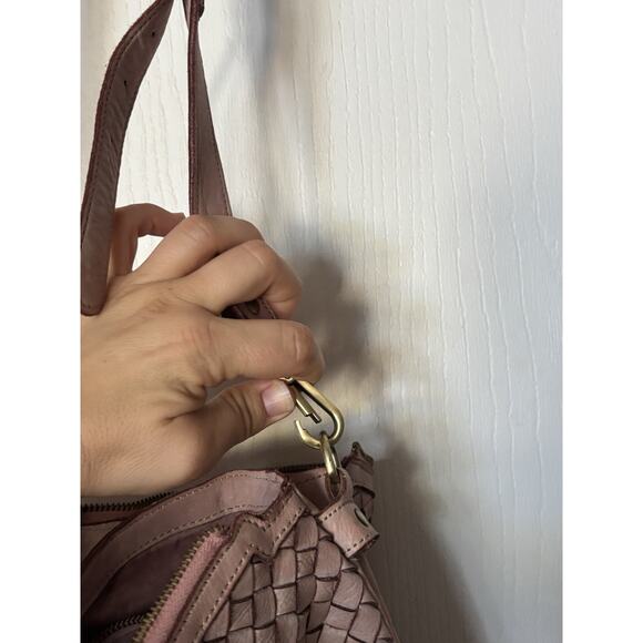 Genuine Leather Basket Weave Crossbody Lavender Made In Italy Adjustable Strap - Picture 6 of 8